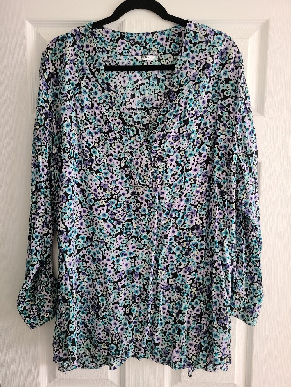 Penningtons Black Floral Tunic Blouse